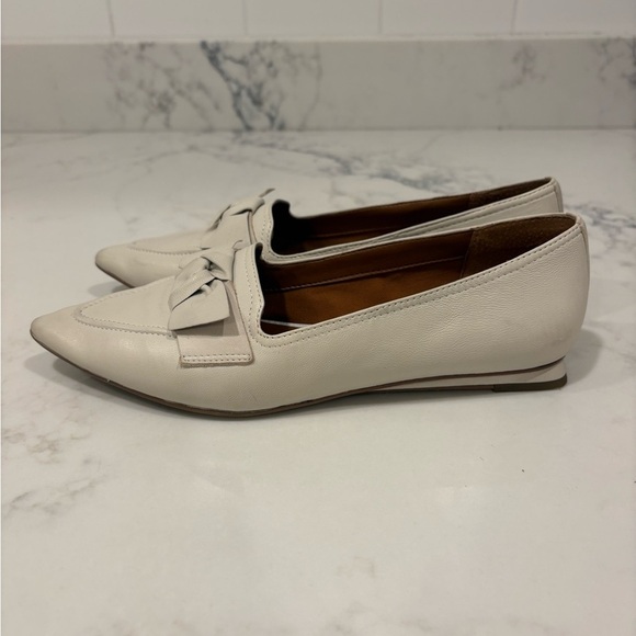 FRANCO SARTO | Raya Leather Loafers with Bow detail size 7.5 color putty - Picture 2 of 5